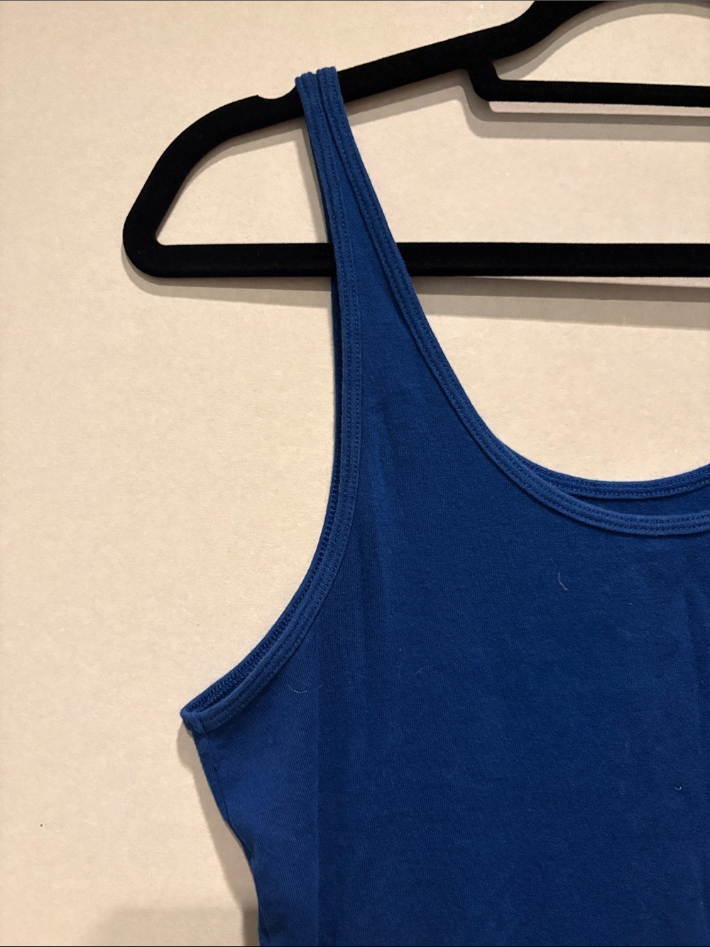 Old Navy Women's fitted tank tops. set of 2!  size Large TALL - Picture 4 of 16